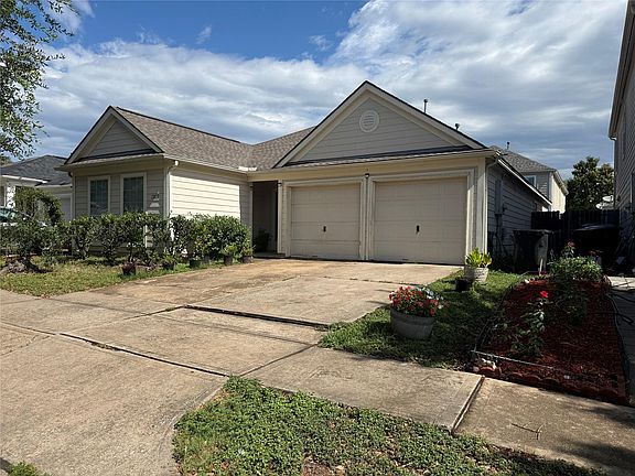 2nd image of 12818 Magenta Oaks Dr