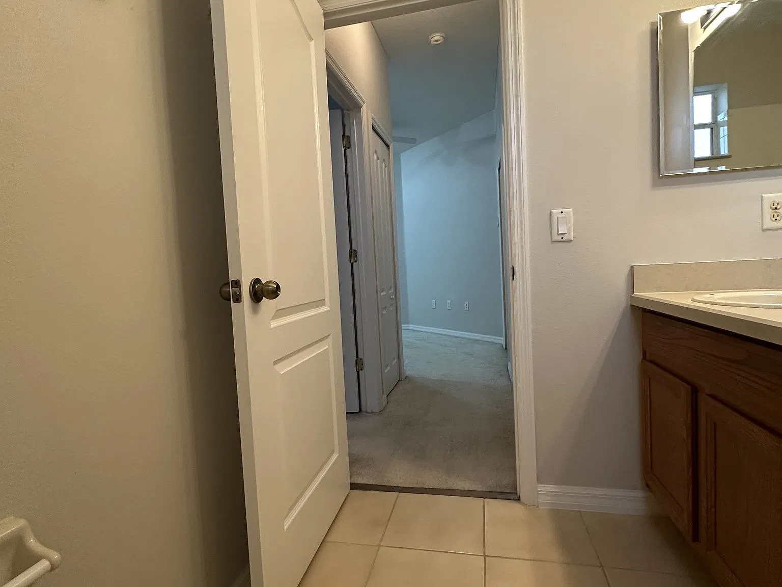 Beautiful 2-Bedroom Townhome for Rent in Davenport, FL! — Photo 3