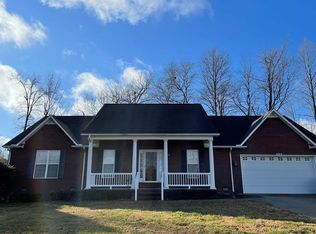 392 Avey Cir, Cookeville, TN 38506