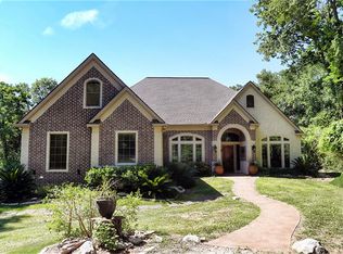 10000 Dogwood Trl, College Station, TX 77845