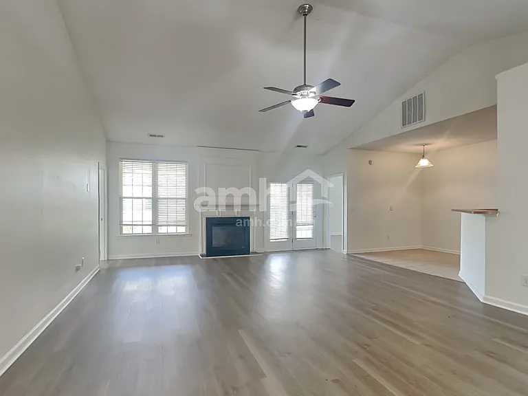 28 Smokehouse Dr — Photo 7