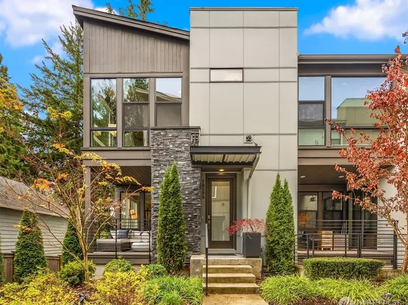 7829 NE 121st Lane #A, Kirkland, WA 98034