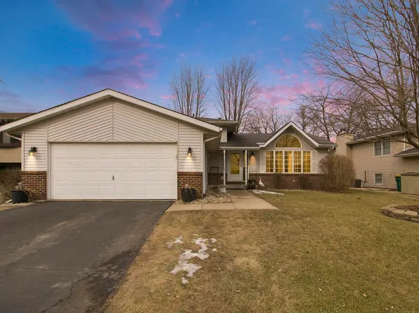 3545 Oakcrest Pl, Crown Point, IN 46307