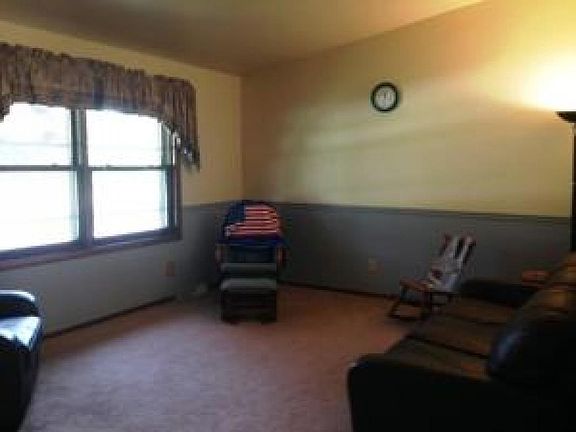 2nd image of 8515 S 15th Ave