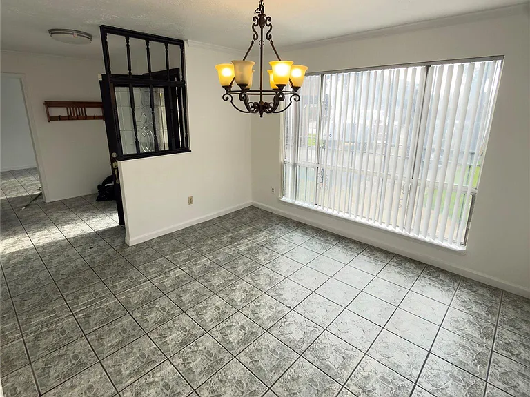 8719 Beau Monde Dr — Photo 6