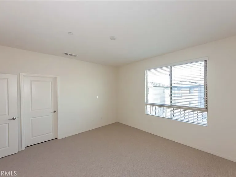 12011 Millennium Park Ct — Photo 21