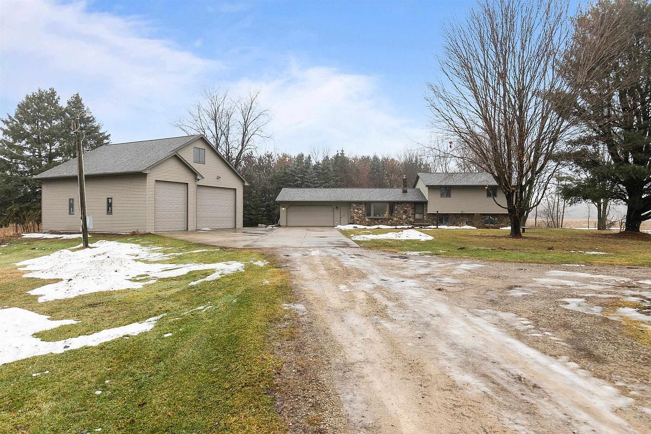 W5842 WEGE ROAD, Black Creek, WI 54106 Zillow