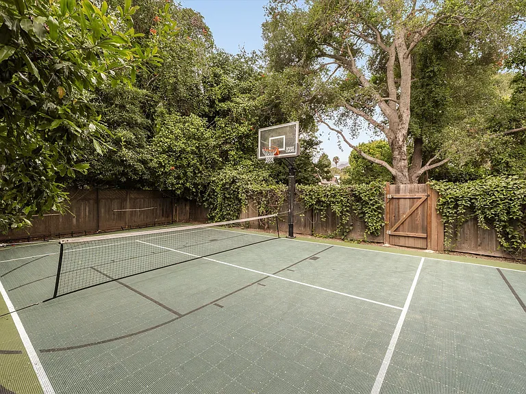 1539 Miramar Ln — Photo 25