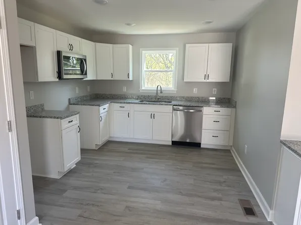 27 Curry St #27, Lexington, NC 27292