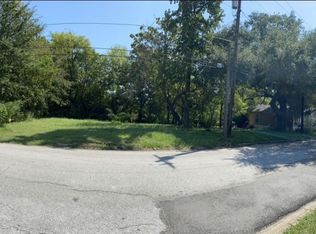 705 Roden Ln, Gladewater, TX 75647