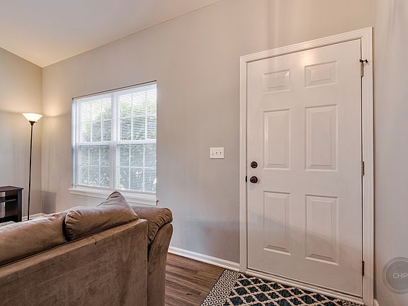 2nd image of 21317 Edison Ln