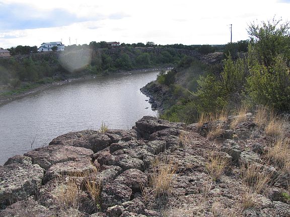 4th image of 1955 Cliffside Pl #122