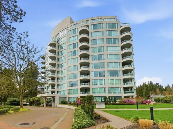 995 Roche Point Dr #1004, North Vancouver, BC V7H 2X4