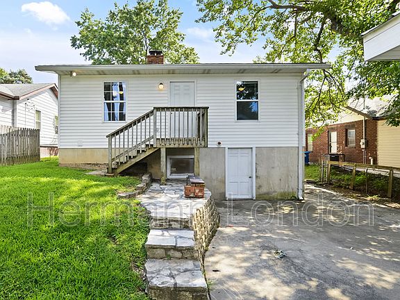 4th image of 9423 Burdella Ave