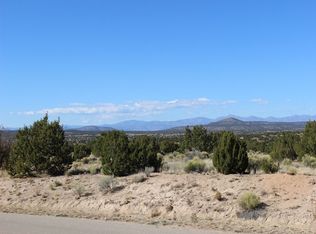 6 Rain Dance Ct, Santa Fe, NM 87506