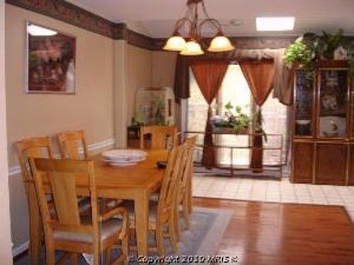 5th image of 100 Rolling Hill Ct
