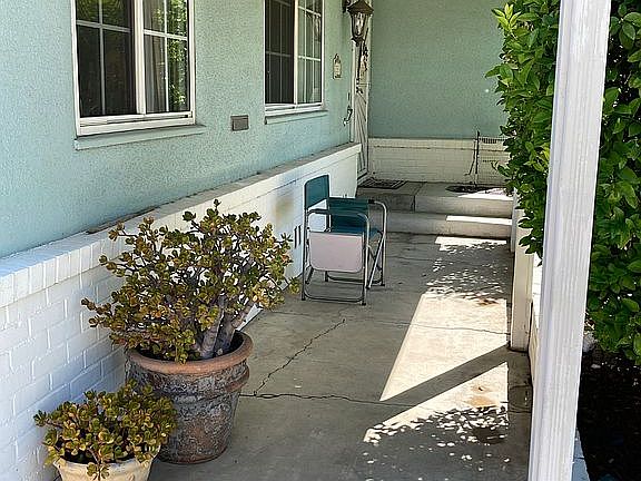 3rd image of 2513 W Mendocino Ave