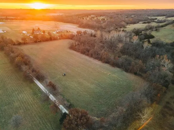 A1 S Hunt Rd, Lone Jack, MO 64070