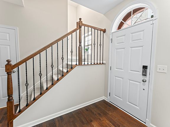 5th image of 8664 Narragansett Ave