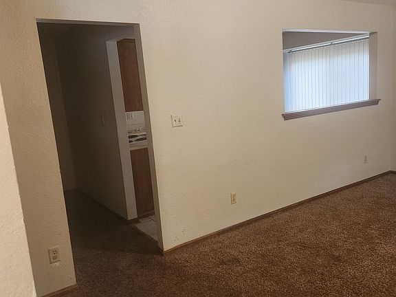 4th image of 3365 NW Mill Dr #3365