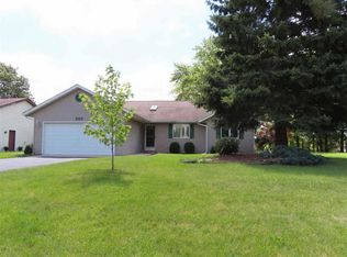 200 Pembroke Rd SW, Poplar Grove, IL 61065