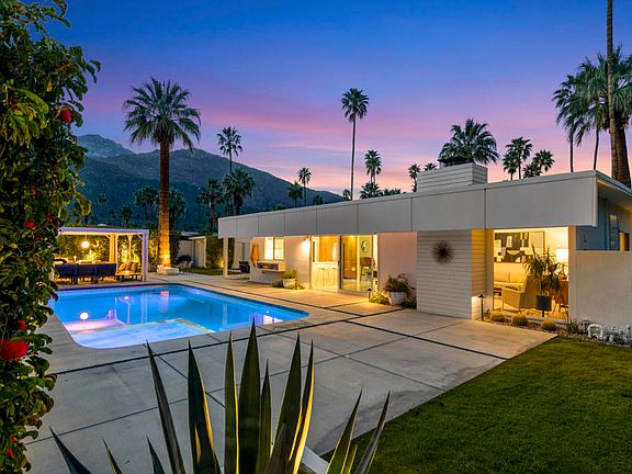 3rd image of 973 E La Jolla Rd