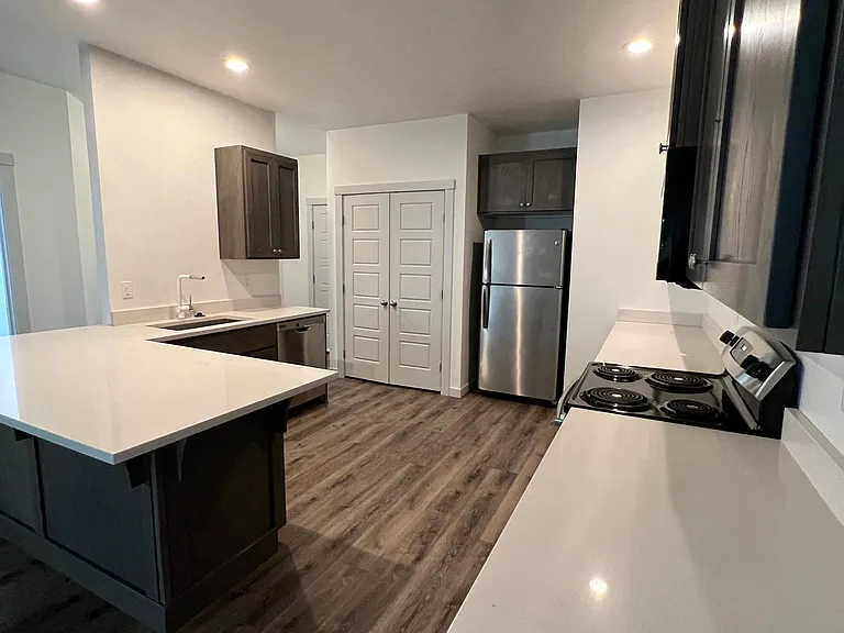 10021 W Eshelman St — Photo 9