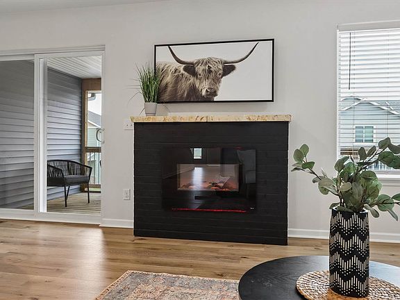 5th image of 1224 Ronald Way