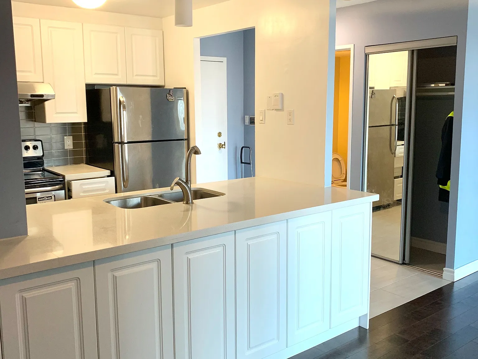3 bed, $2,700 — Photo 2