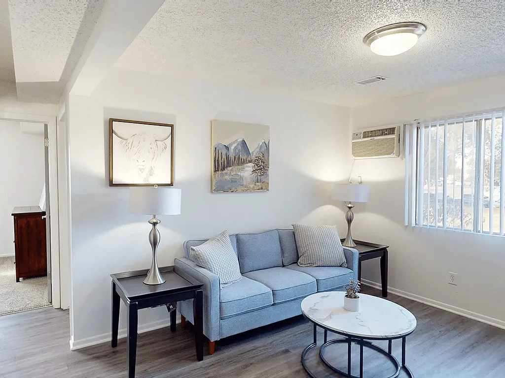 Pines at Southmoor Apartments — Photo 2