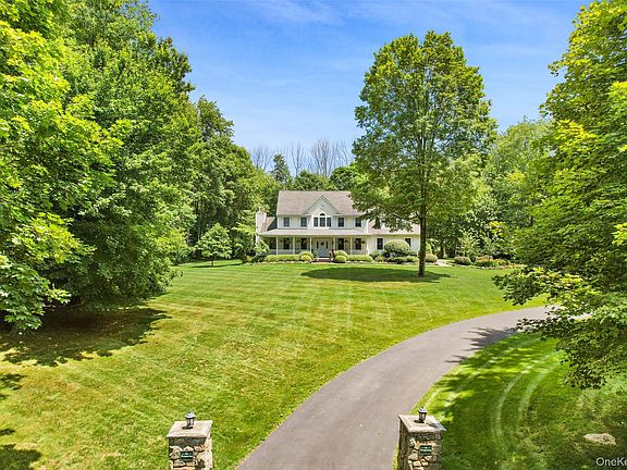 4th image of 127 Smith Ridge Road