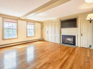 17 Washington St APT 4, Gloucester, MA 01930