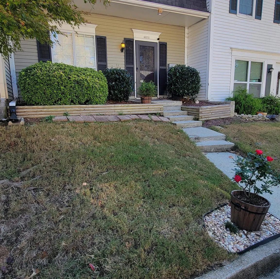 2 bed, 2.5 bath, 1470 sqft, $2,150 — Photo 2