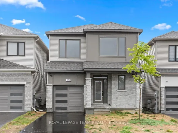 331 Crossway Ter, Ottawa, ON K2S 2Z3