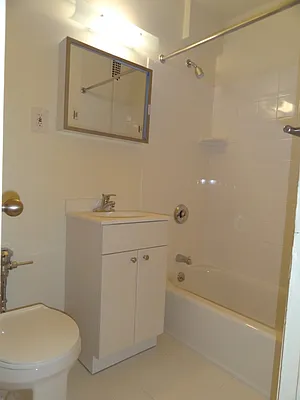 Rented by Madison Realty Sales & Rentals, Inc. | media 29