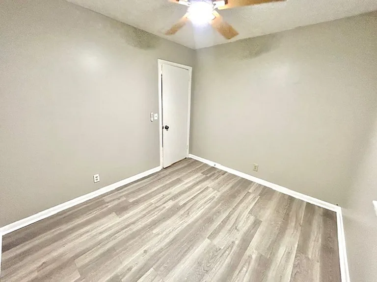3305 E Tucker Dr NW — Photo 12