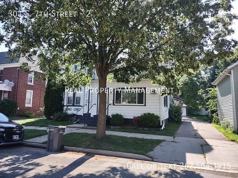One Bedroom Lower — Photo 1