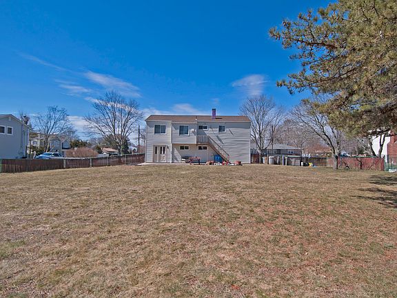 Large, Flat Yard!