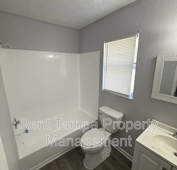 8304 N Mulberry St — Photo 10