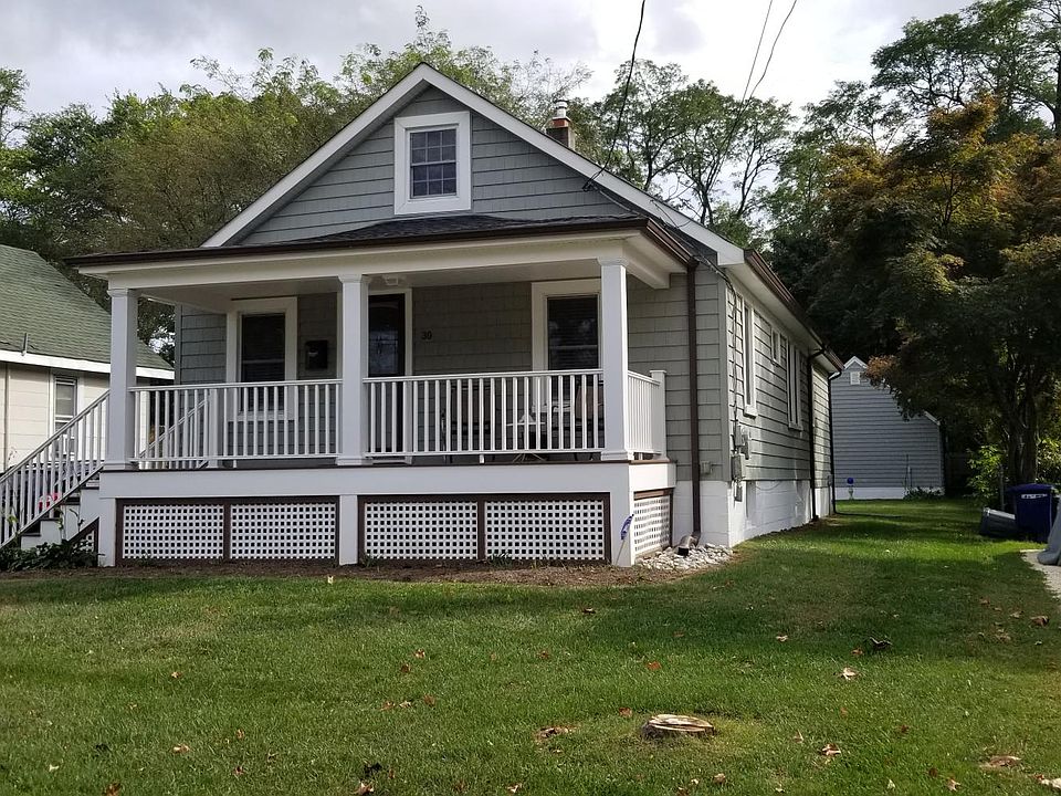 1st image of 30 Thomas Ave