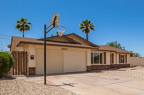 1301 E Campus Dr Photo 1