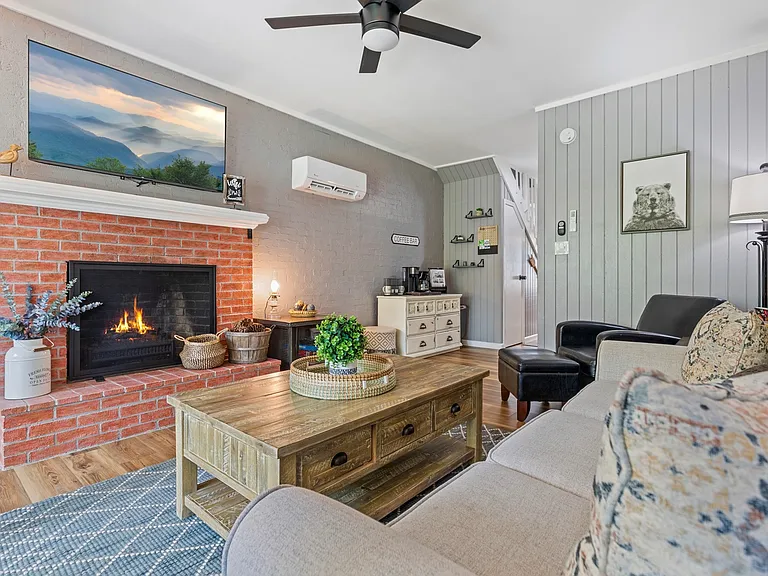 2806 Suncrest Rd #6 — Photo 13