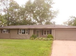 6803 Yecker Ave, Kansas City, KS 66109