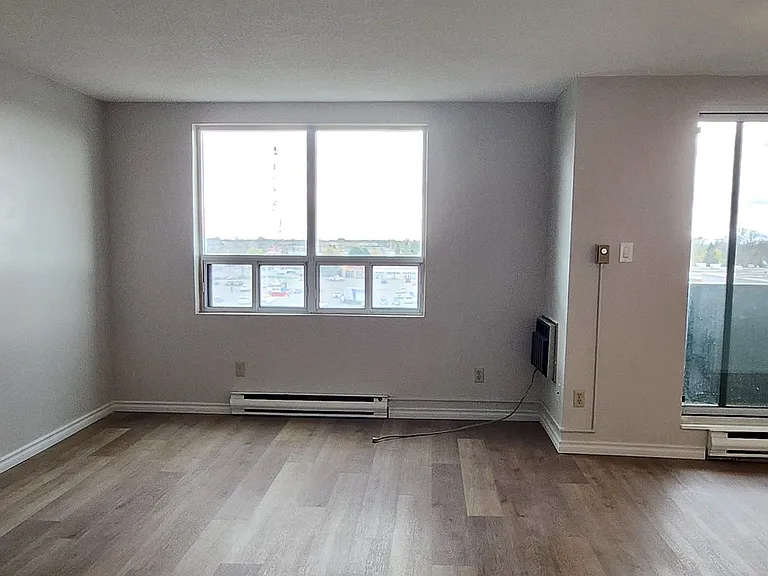 421 Fairview Dr #501 — Photo 7