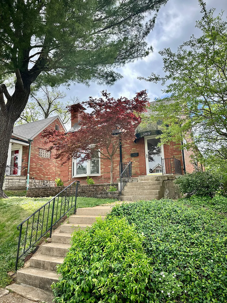 5804 Sutherland Ave photo 1