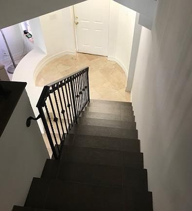 5th image of 18470 NE 30th Ct #18470