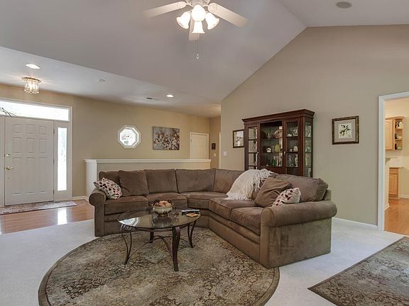 5th image of 200 Osage Dr