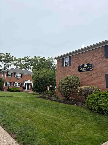 Milford Arms Apartments Photo 1