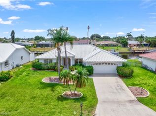 3305 SE 10th Ave, Cape Coral, FL 33904