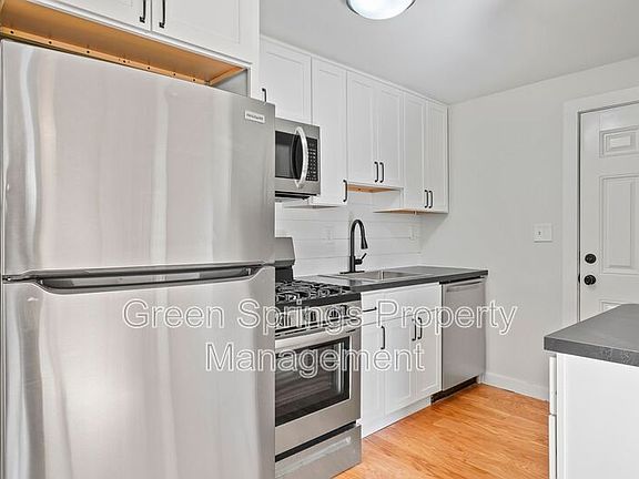 5th image of 42 Saratoga Ave #3E